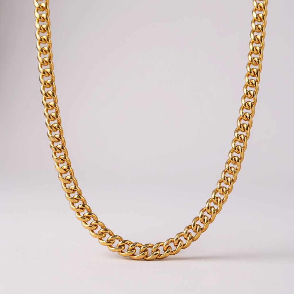 Cuban Link Chain in Gold - 8mm