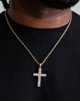 zerno Diamond Cross Pendant in Gold / White Gold