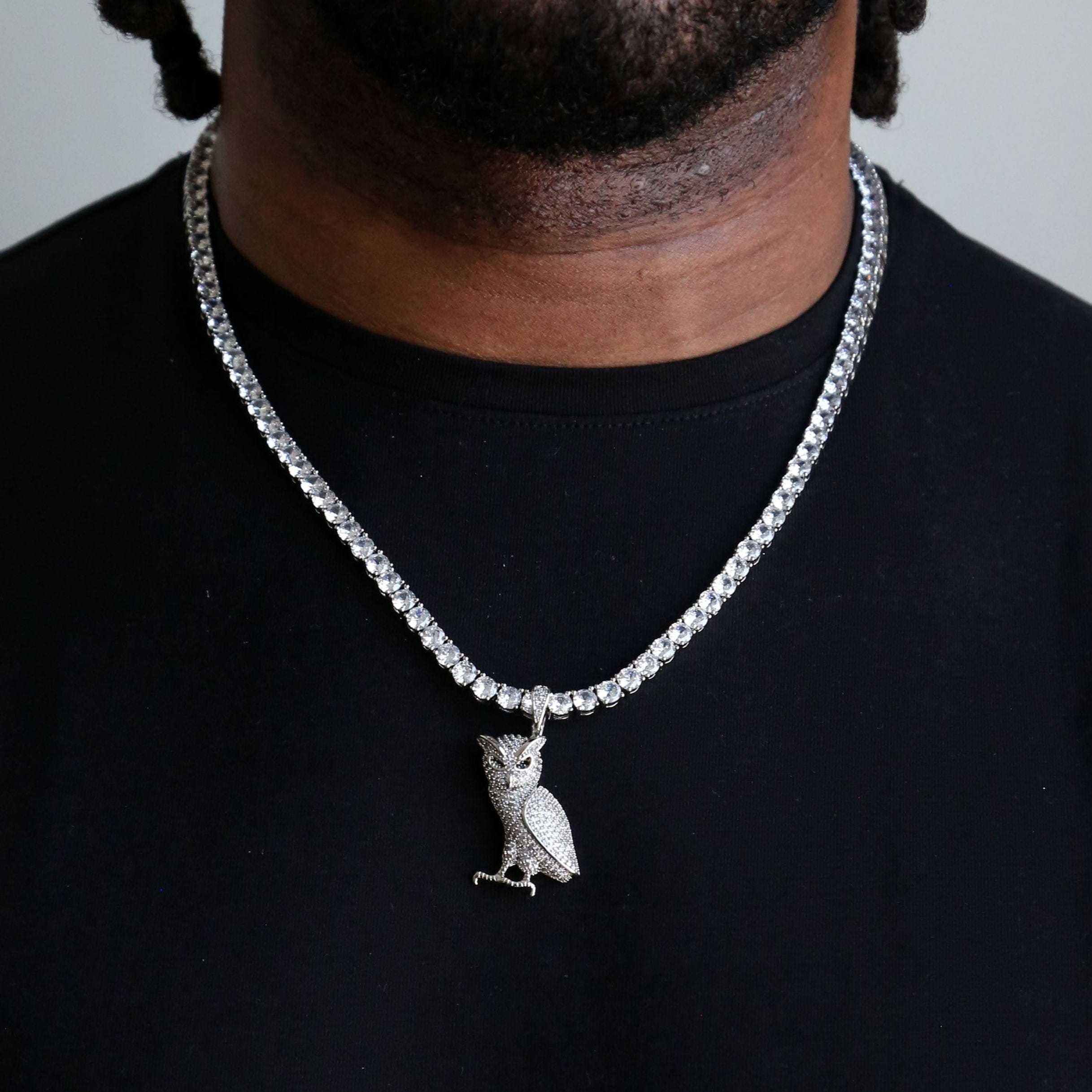 ZERNO Diamond Owl Pendant in Gold / White Gold