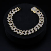 zerno Iced Cuban Link Bracelet in Gold - 12mm