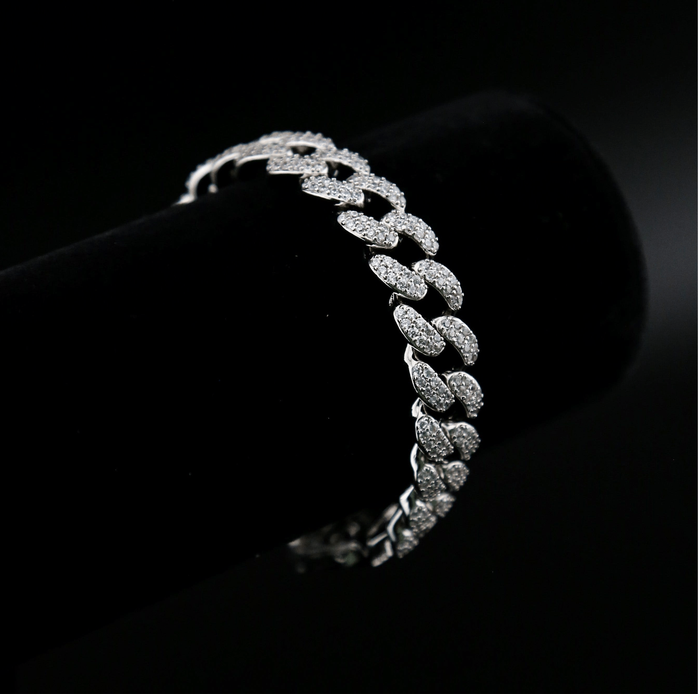 zerno Iced Cuban Link Bracelet in White Gold - 12mm
