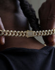 zerno Iced Cuban Link Chain in Gold - 12mm