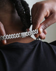 zerno Iced Prong Cuban Link Chain in White Gold - 12mm