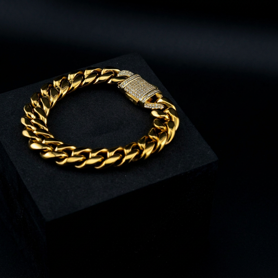 Cuban Link Bracelet in Gold - 12mm