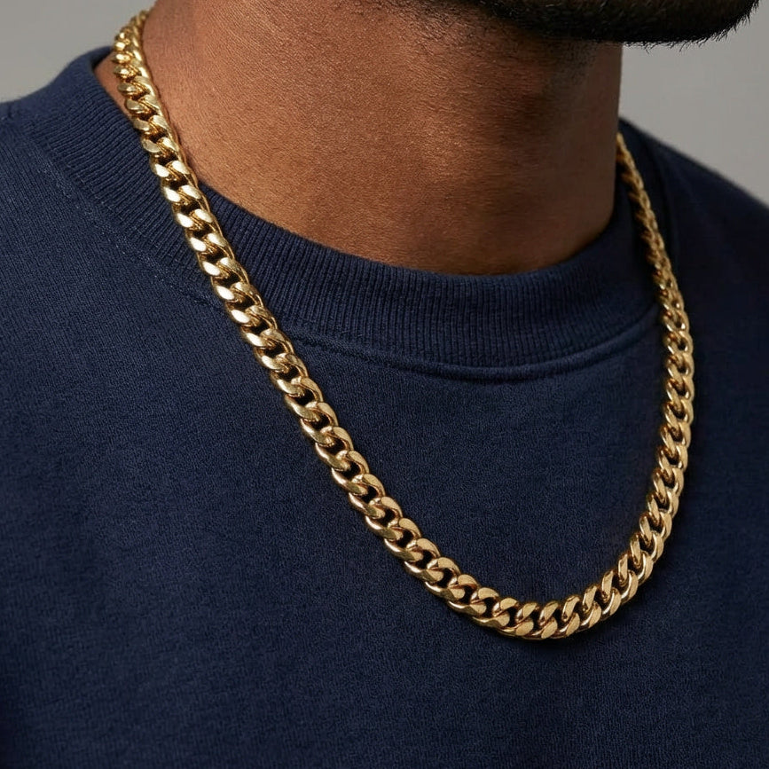 Cuban Link Chain in Gold - 8mm