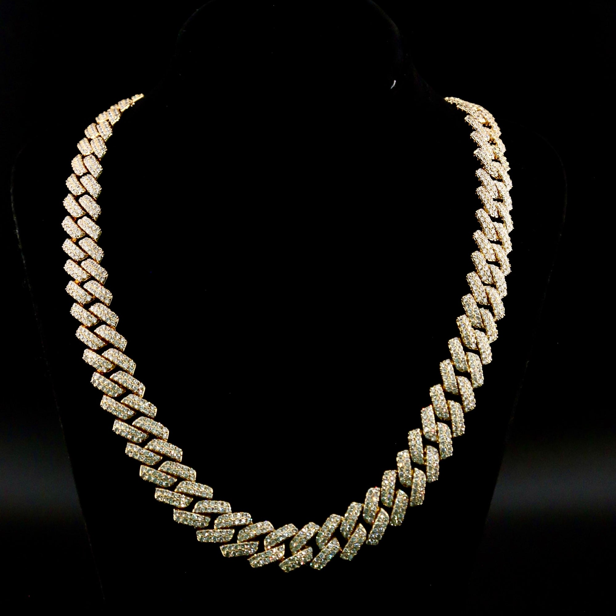Iced Prong Cuban Link Chain in Gold - 12mm