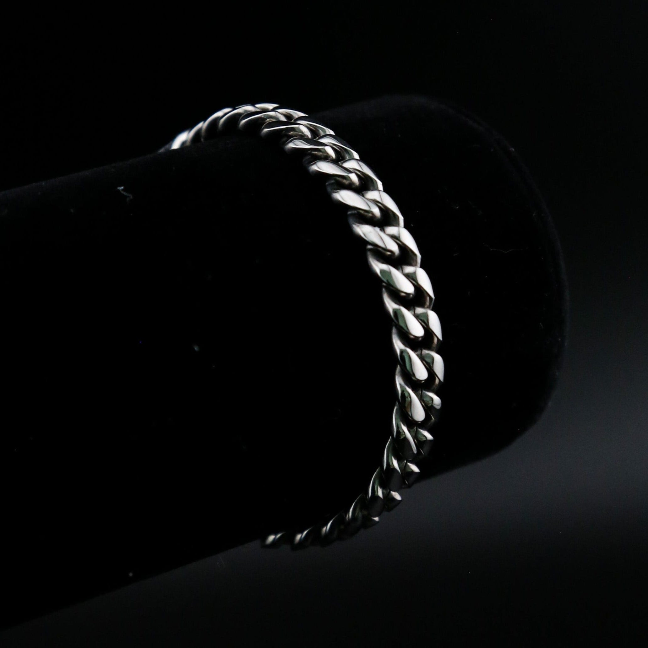 zerno Cuban Link Bracelet in White Gold - 8mm