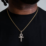 ZERNO Diamond Anhk Cross Pendant in Gold / White Gold