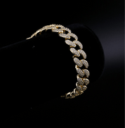zerno Iced Cuban Link Bracelet in Gold - 12mm