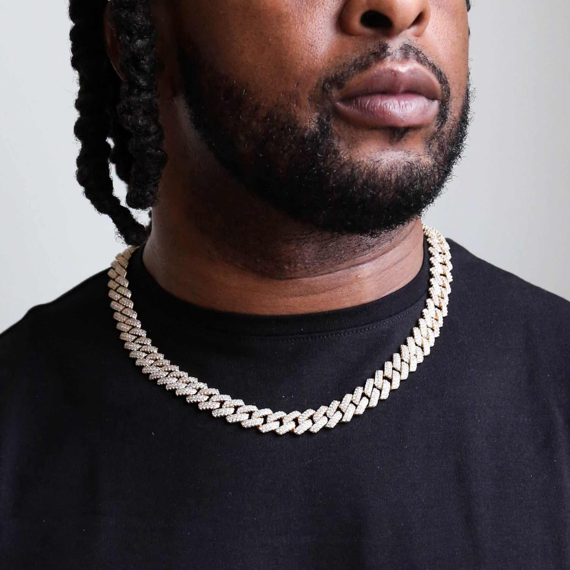 zerno Iced Prong Cuban Link Chain in Gold - 12mm